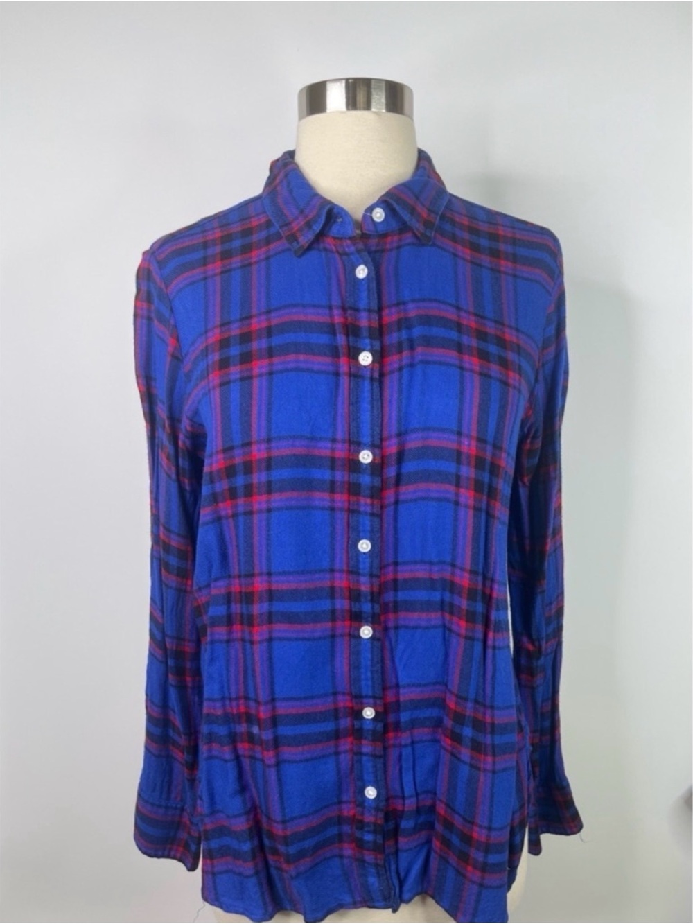 Banana Republic Blue Plaid Button-Up Shirt - Women